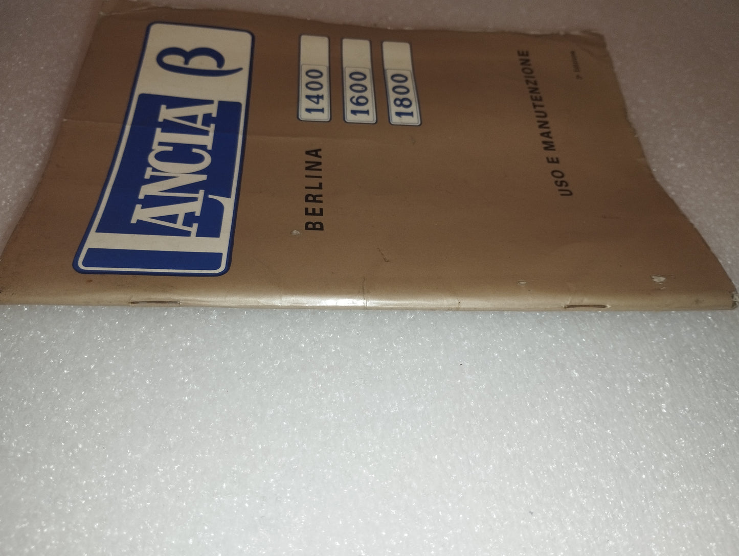 Lancia Beta Use and Maintenance Manual
Original from 1973