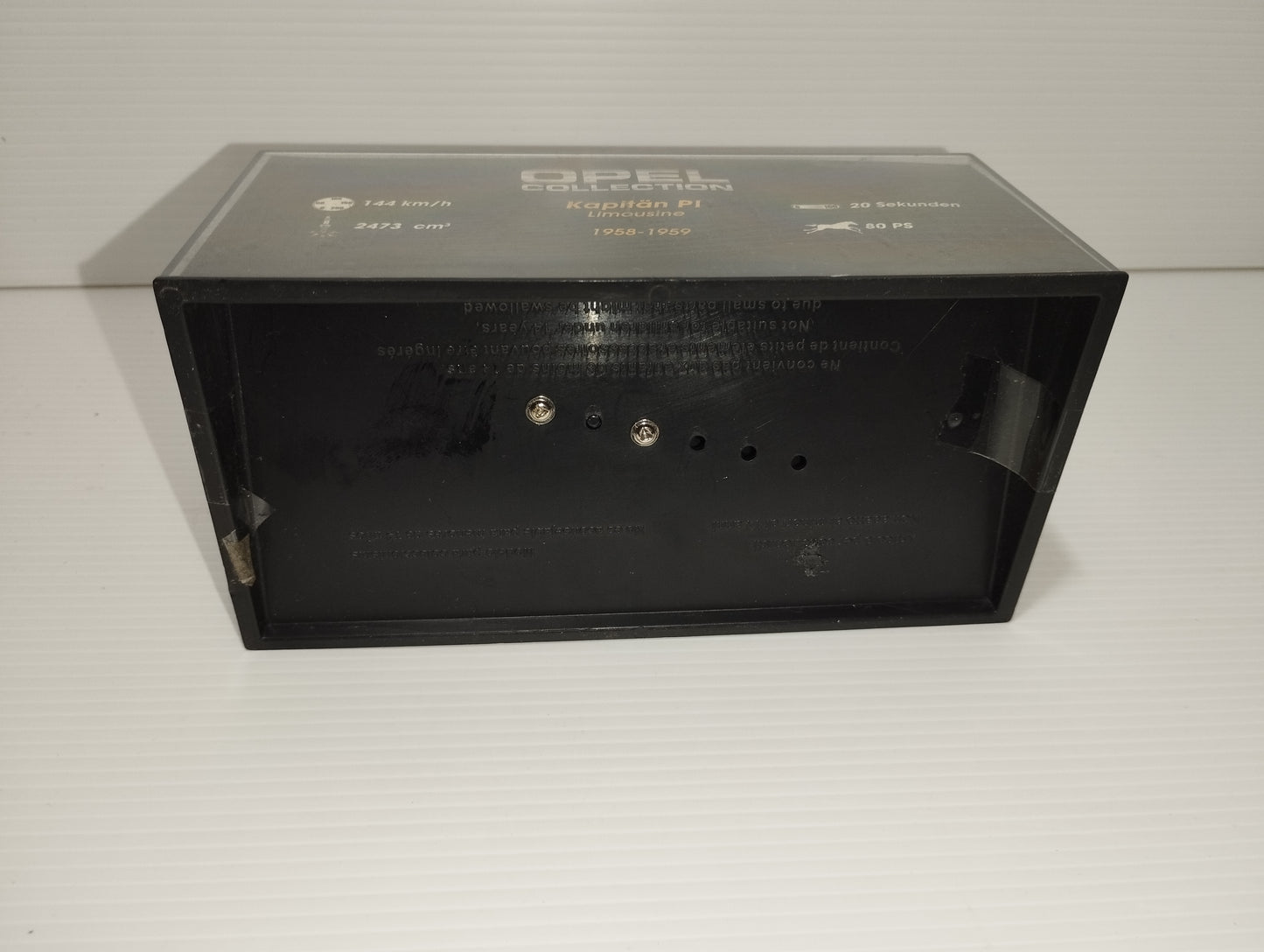 Modellino Opel Kapitan PI Limousine 1958/59
scala 1:43