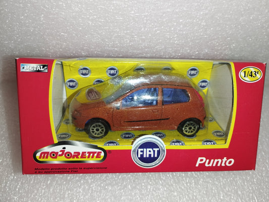 Modellino Fiat Punto
Scala 1:43
Prodotto da Majorette