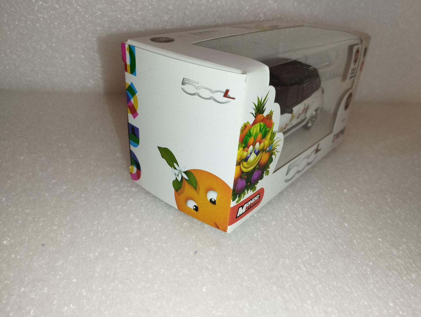 Modellino Fiat 500L Expo Milano 2015
Prodotto da Mondo Motors
Scala 1:43