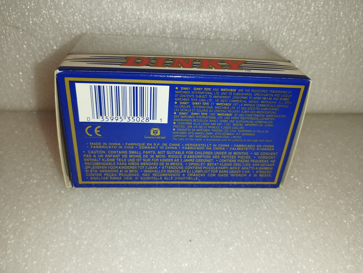 Modellino Triumph Stag 1969
Prodotto da Dinkt MatchBox cod.DY-28
scala 1:43