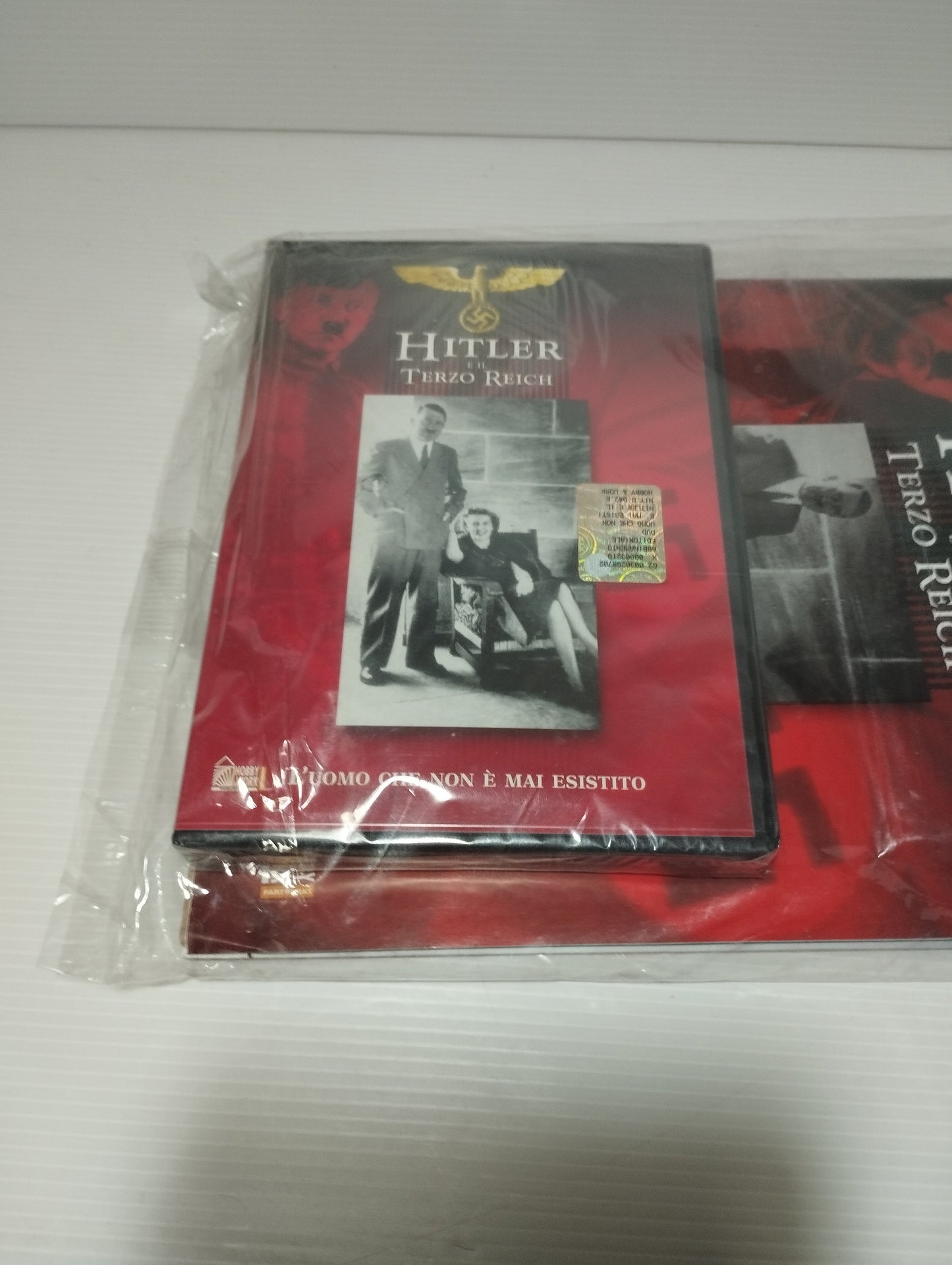 Hitler and the Third Reich N.42 DVD + Booklet
Title: The Man Who Never Was