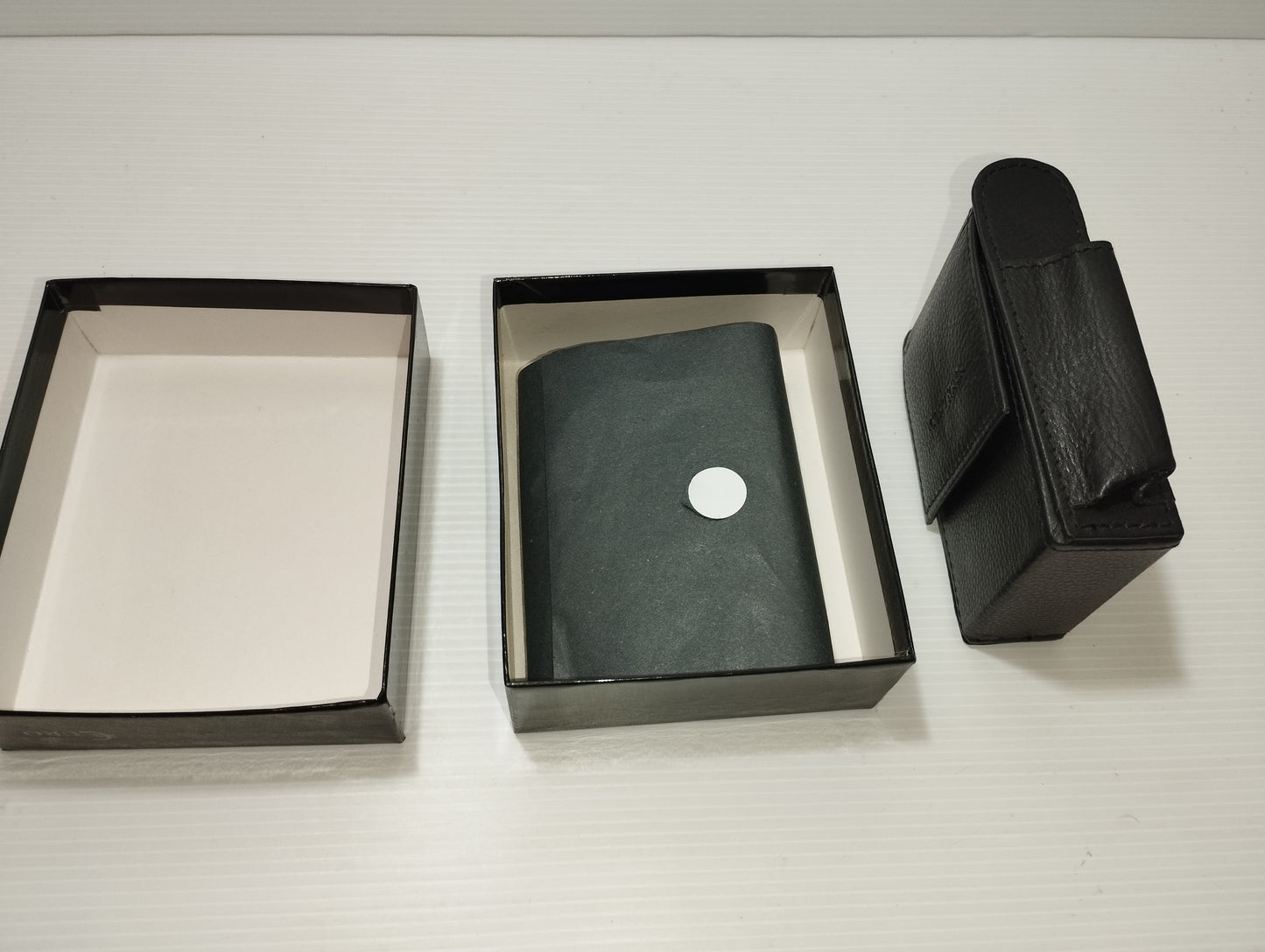 Contrada Nappa Cigarette Case
Made in Italy
Real leather