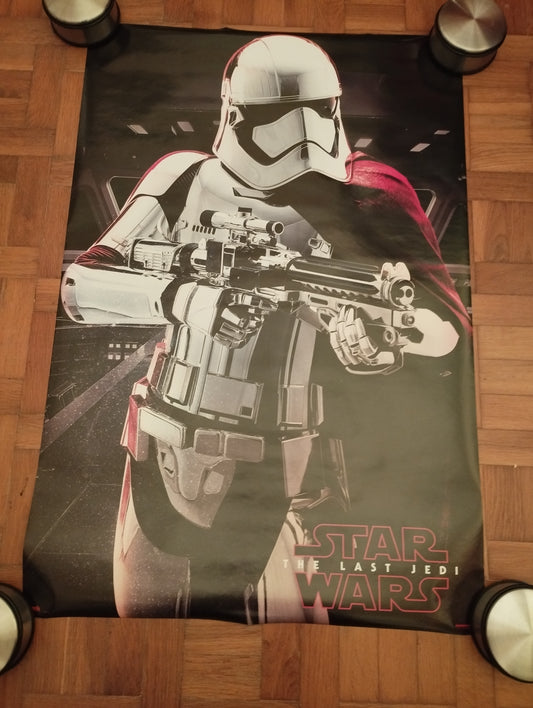 Poster Star Wars The Last Jedi
Dimensioni 92X62 cm