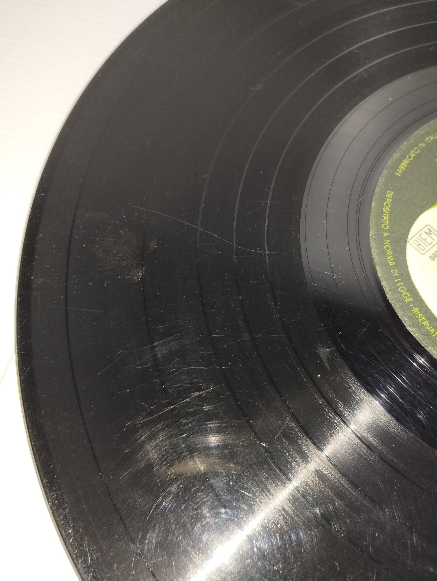 Yellow Submarine The Beatles LP 33 Giri
Edito nel 1969 da Apple Cod. PMCQ 31517/3C 062-04002