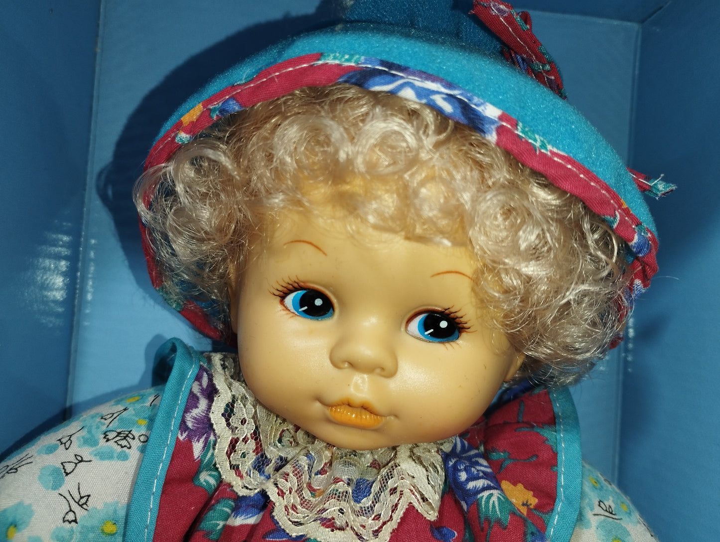 Bambola Dora Cuddle Me
Bestoy
Anni 90