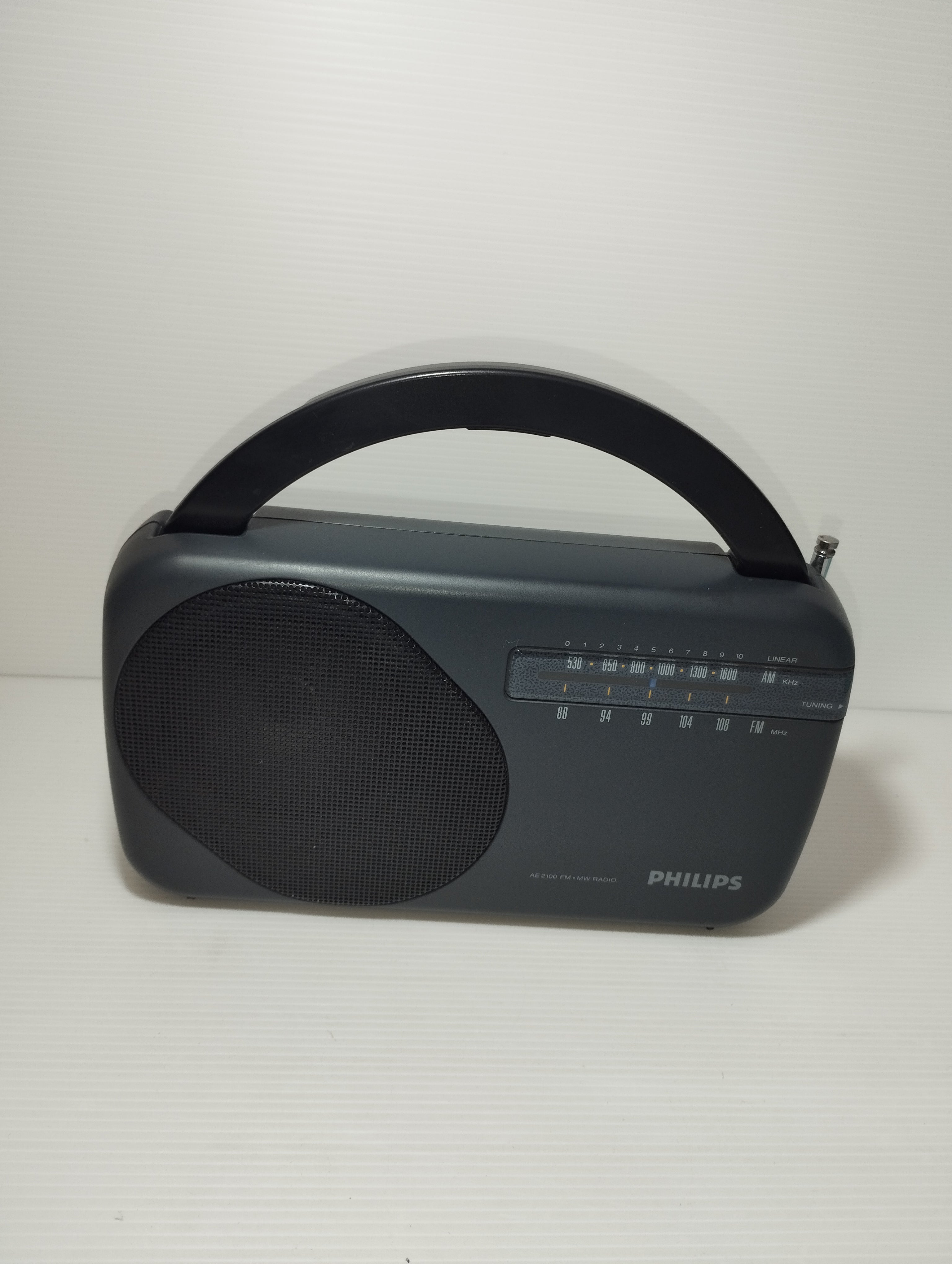 Philips Radio AE2102 FM/MW/LW | Acheter sur Ricardo