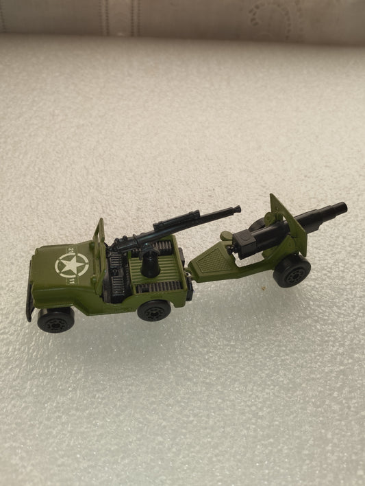 Modellino Jeep+ Cannone Matchbox Anni 70
Made in England