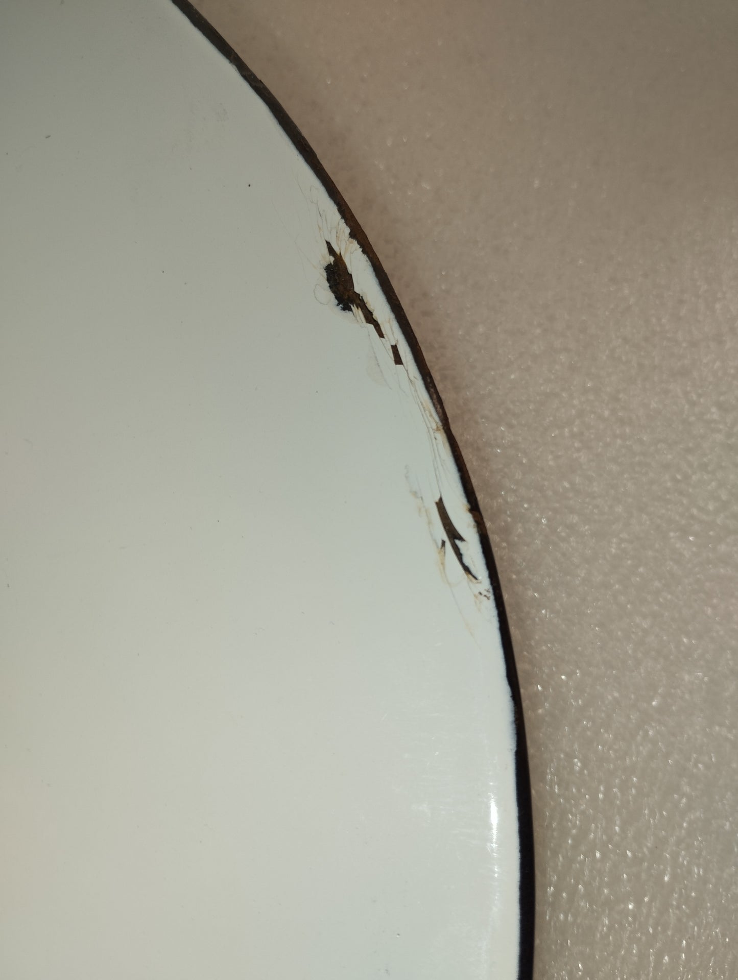 Antica Lampada A Sospensione Industriale Smaltata
IN VENDITA IL SOLO PIATTO