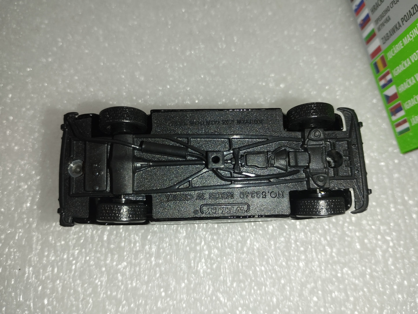 Modelli Trabant 601/Austin Taxi London Welly
Scala 1:60