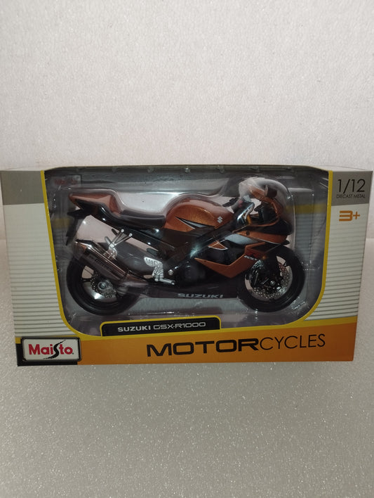 Suzuki GSX-R1000 Maisto
Scala 1:12
