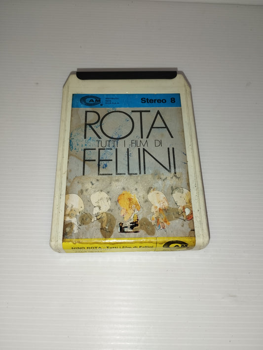 Rota tutti i Film di Fellini Carlo Savina Cassetta Stereo 8
Edita nel 1974 da CAM cod.Z8CS 55331