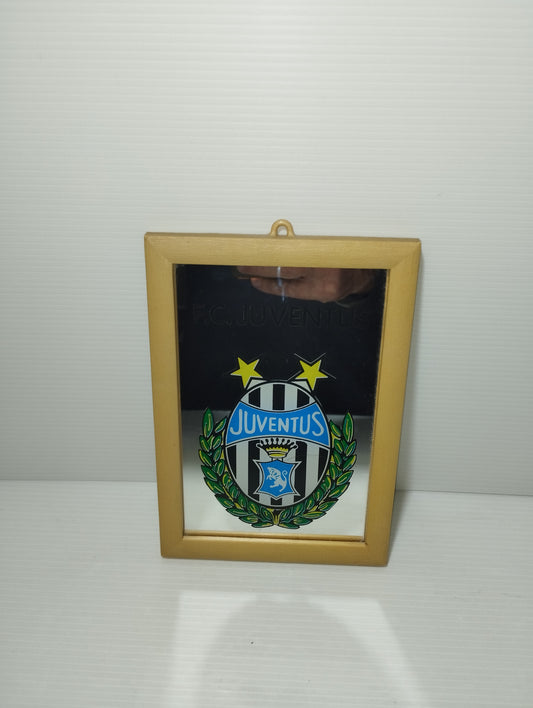 Specchio F.C.Juventus Vintage
Misure Specchio 17x12 Cm
