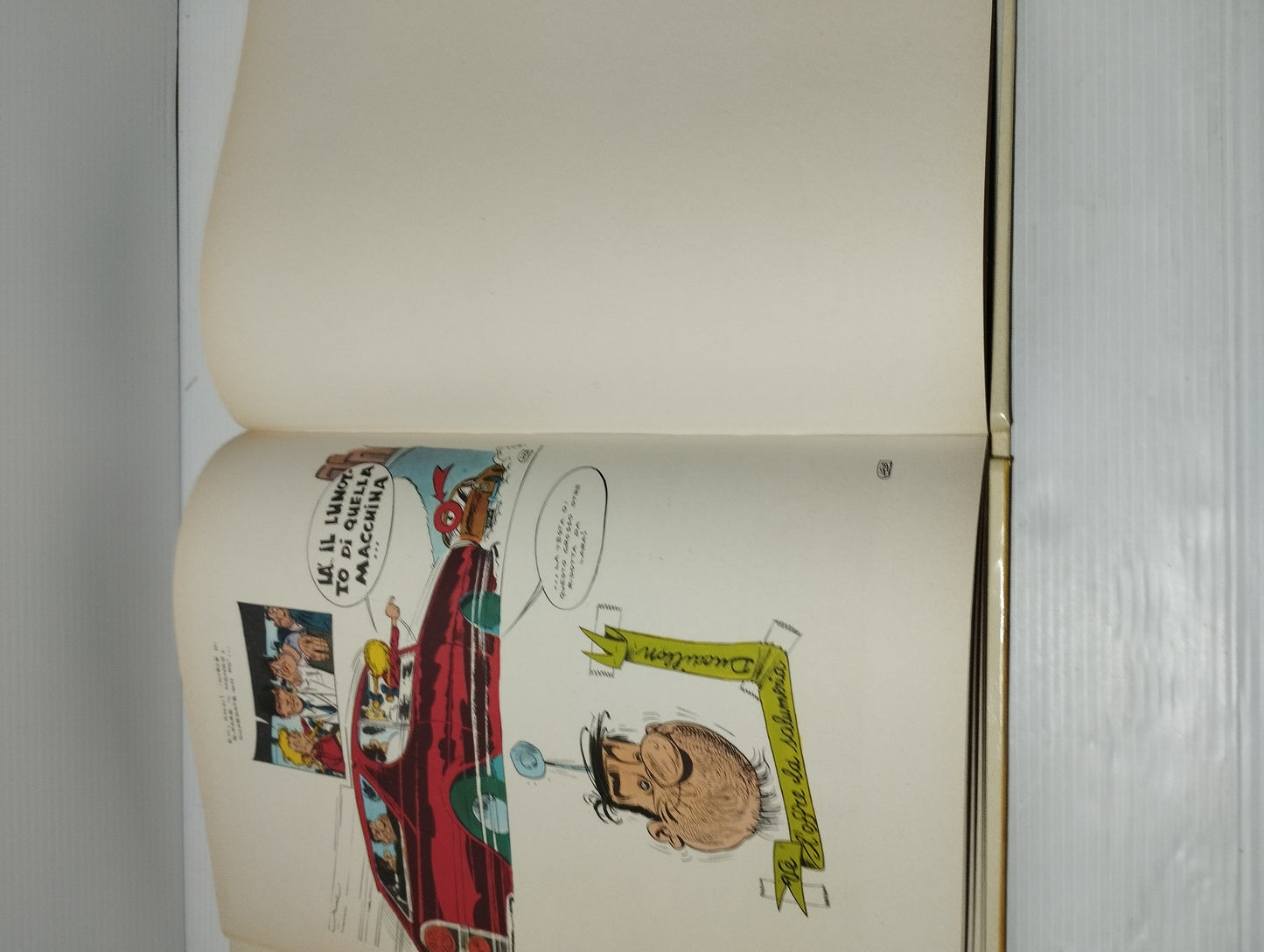 Olé! Sanantonio Libro A Fumetti Edito nel 1973 da Arnoldo Mondadori Editore
Prima Edizione