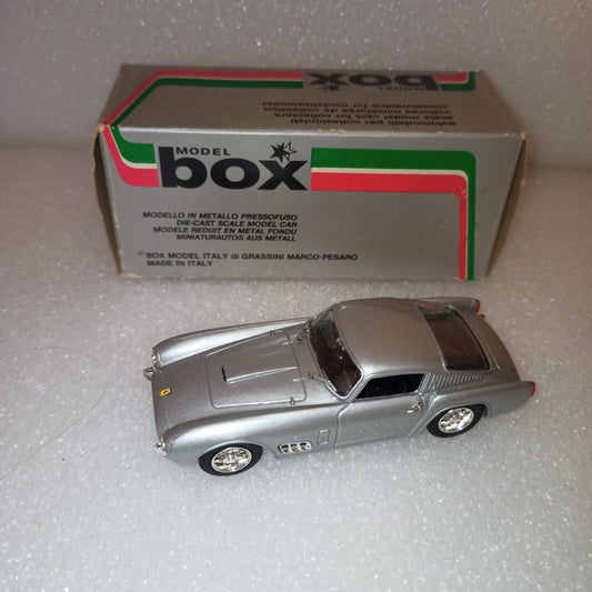Ferrari 250 GT 1956/57
Prodotto da Box Model di Grassini Marco.Pesaro
Scala 1:43