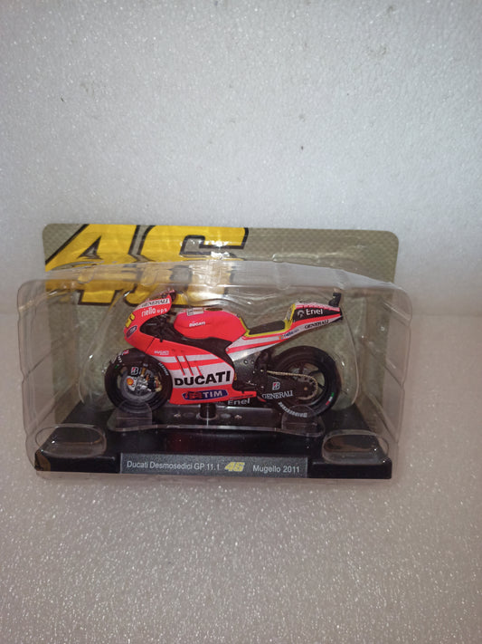 Ducati Desmosedici GP 11.1 Valentino Rossi
Mugello 2011
Scala 1:18