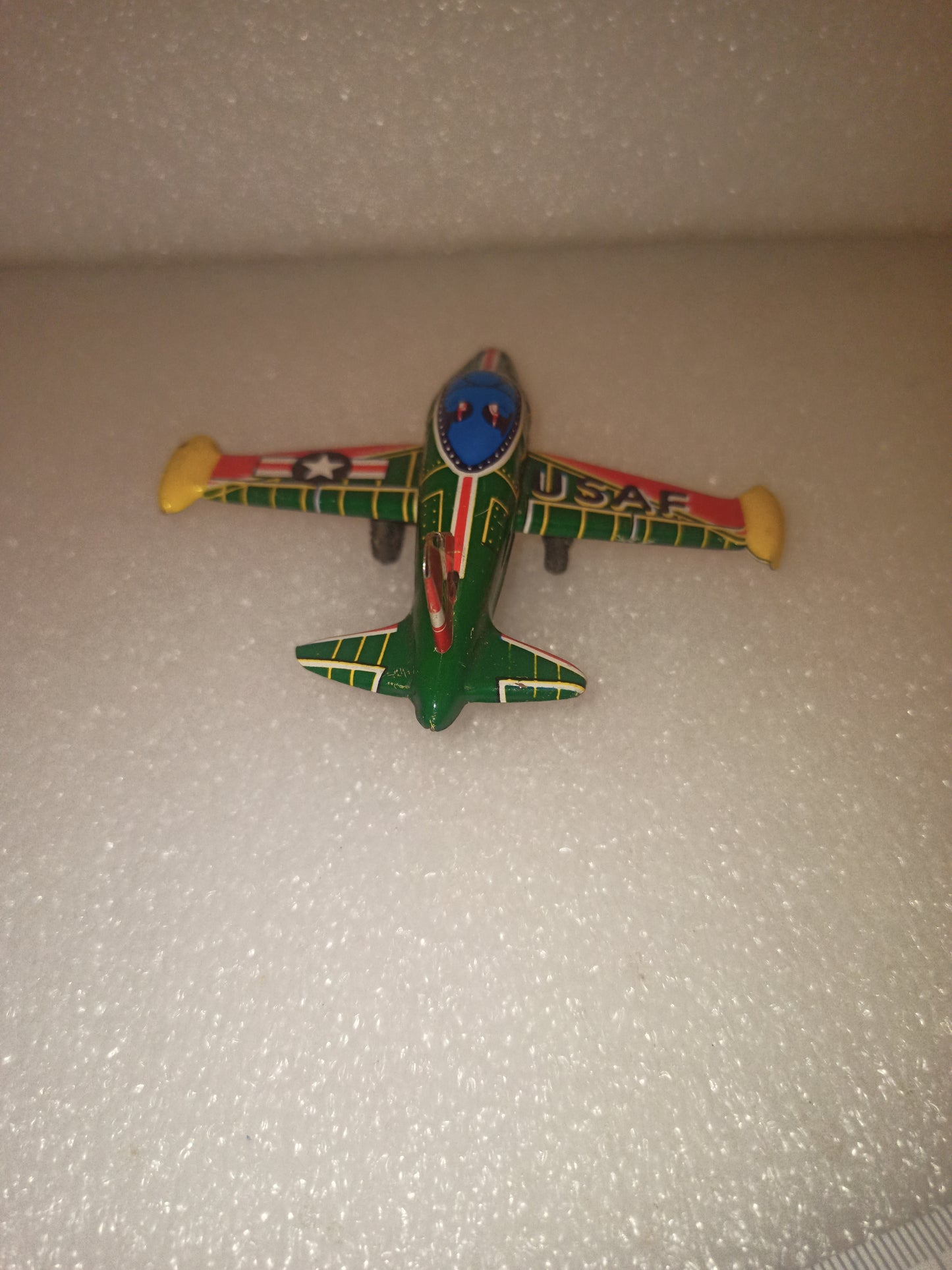 Aereo In Latta Anni 60
Made in Japan