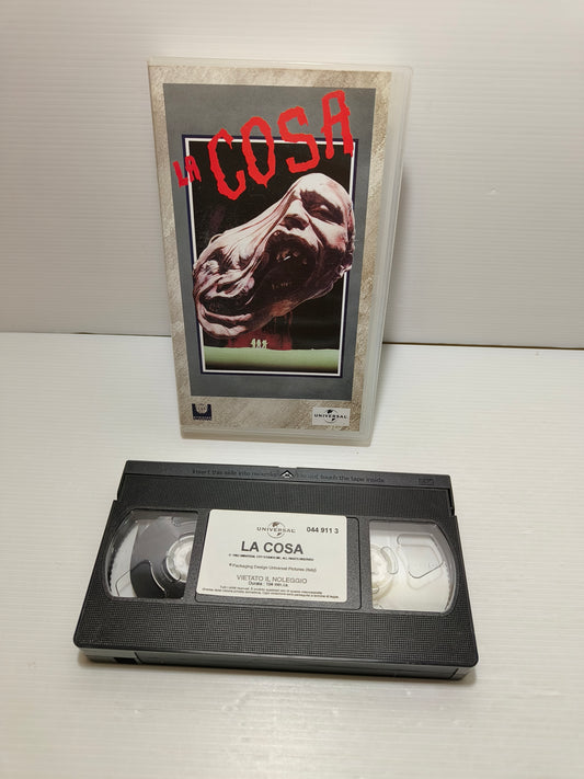 Vhs La Cosa, Universal