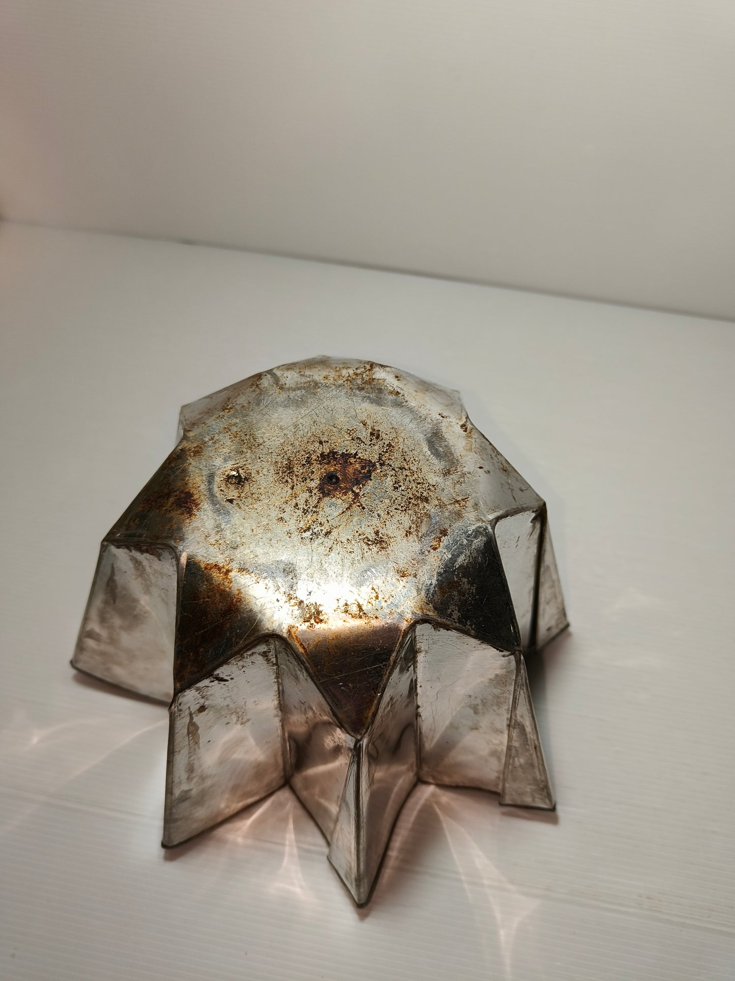 Antico stampo da pandoro, LEGGI