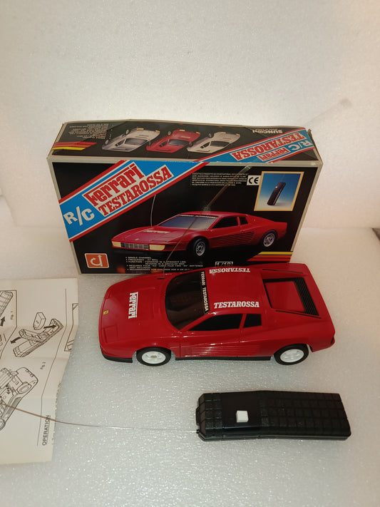 Ferrari Testarossa
Scala 1/18 Suncon Radio Control Non Funzionante