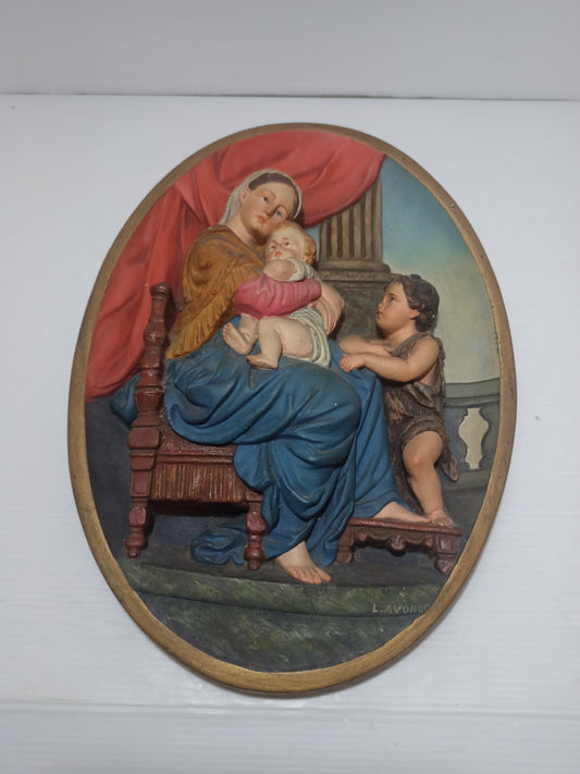 Scultura Madonna Della Seggiola Luigi Avondo Antica
In scagliola/gesso
Firmata sul retro