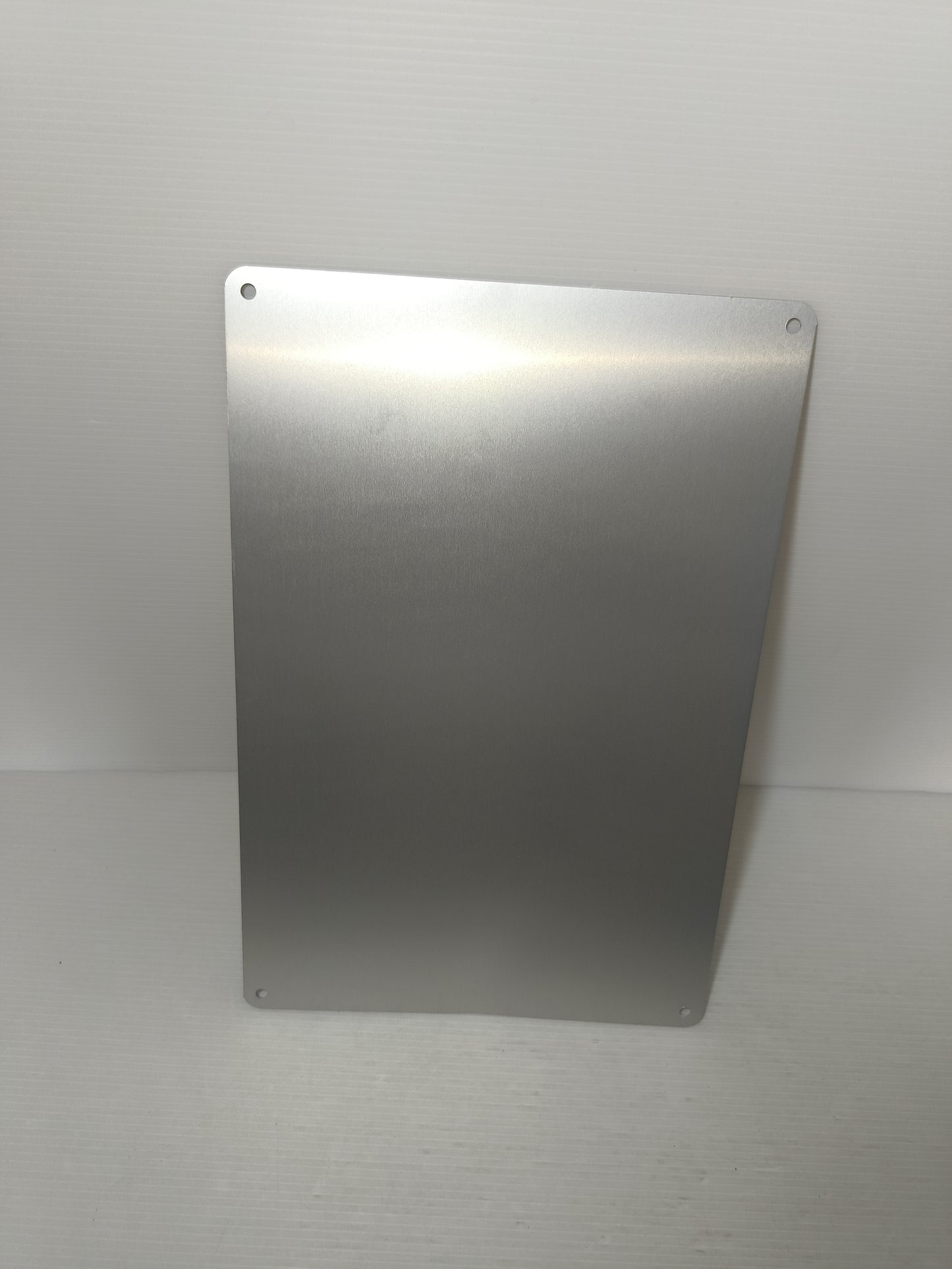 Targa In Metallo Cartoni Animati Misure 30 x 20 cm.