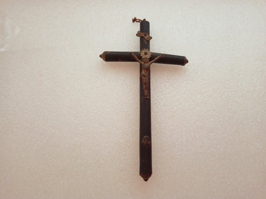 Antico Crocefisso In Legno E Metallo