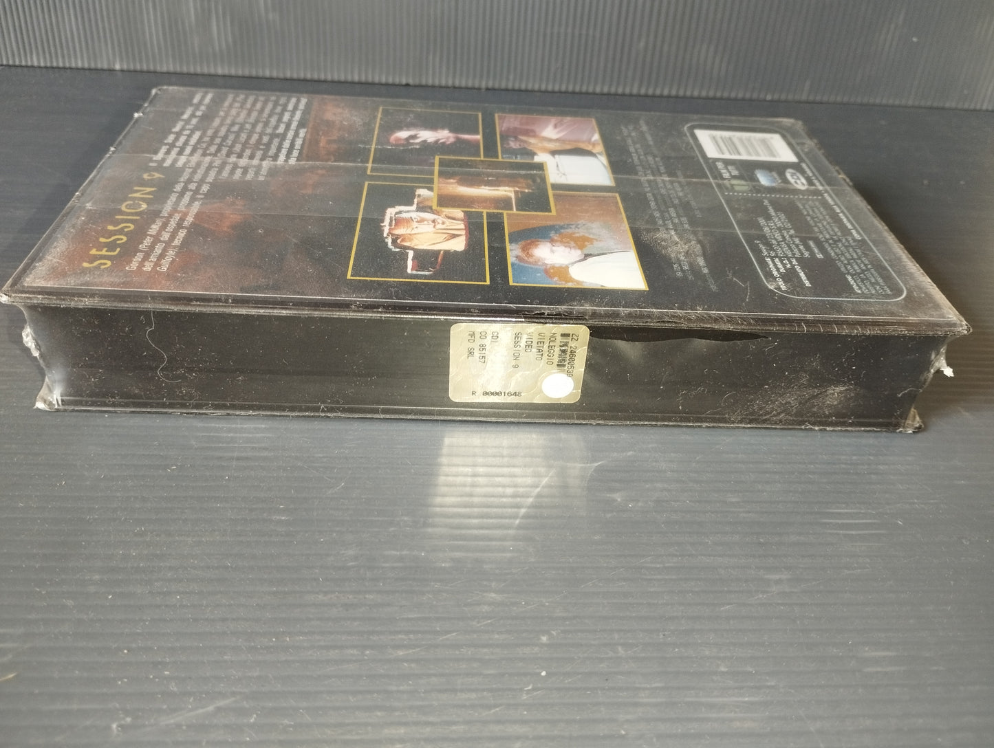 VHS "Session 9"sigillata