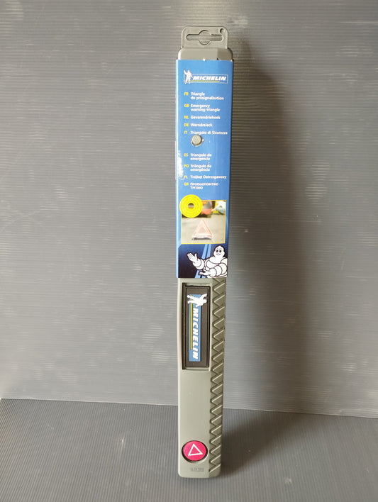 Safety Triangle for motor vehicles
Michelin
Approved