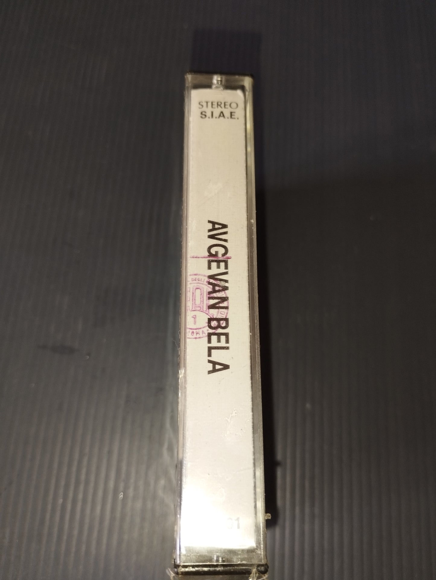 Avgevan Bella" Musicassetta