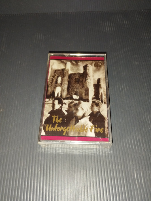 Unforgettable. Fire" U2 Musicassetta
Edita da Island Cod.U2 K 75