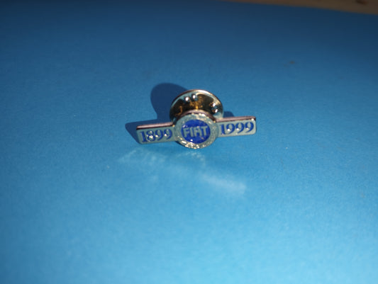 Spilla Fiat in metallo