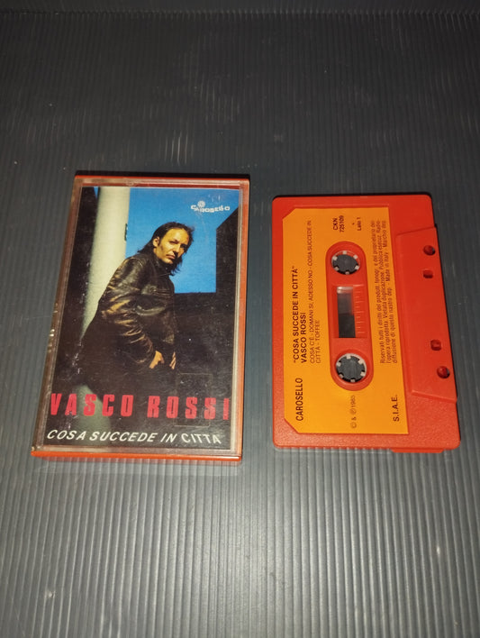Cosa Succede in Città Vasco Rossi musicassetta