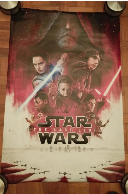 Poster Star Wars The Last Jedi
Dimensioni 92X62 cm