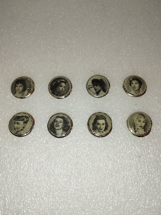 8 Spille Attrici Famose In Metallo Anni 50