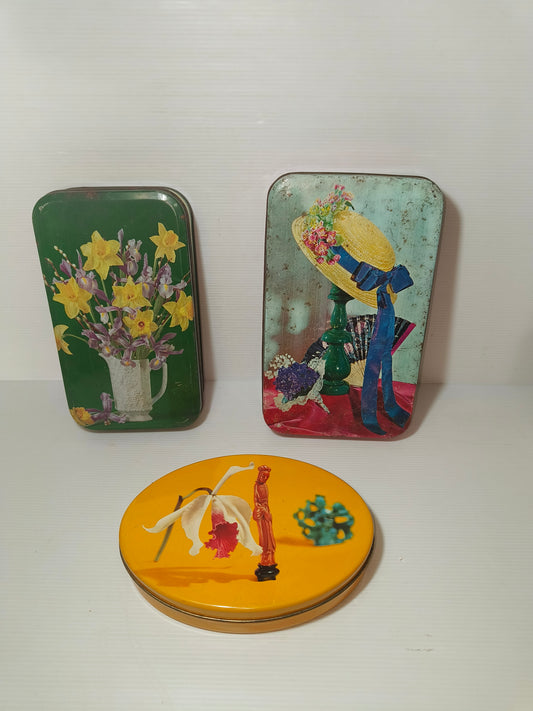 Scatole latta vintage soggetto fiori