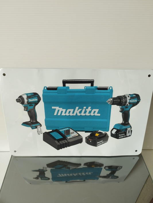 Targa Makita In Metallo
Misure 30 x 20 cm circa