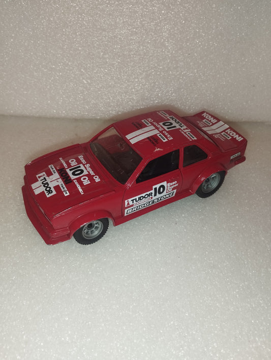 Opel Ascona 400
Polistil 1:24 LEGGI DESCRIZIONE