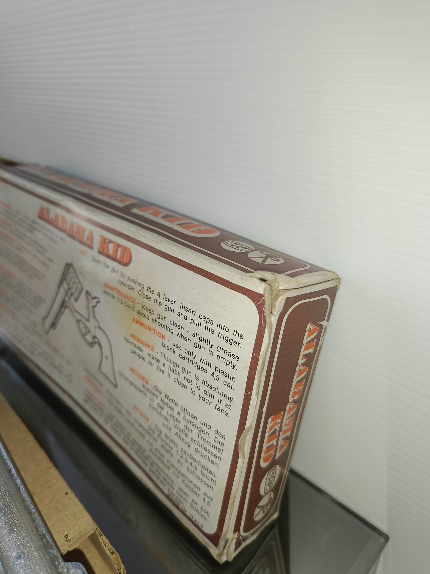 Alabama Kid Mam
In Metallo con manico in plastica Vintage