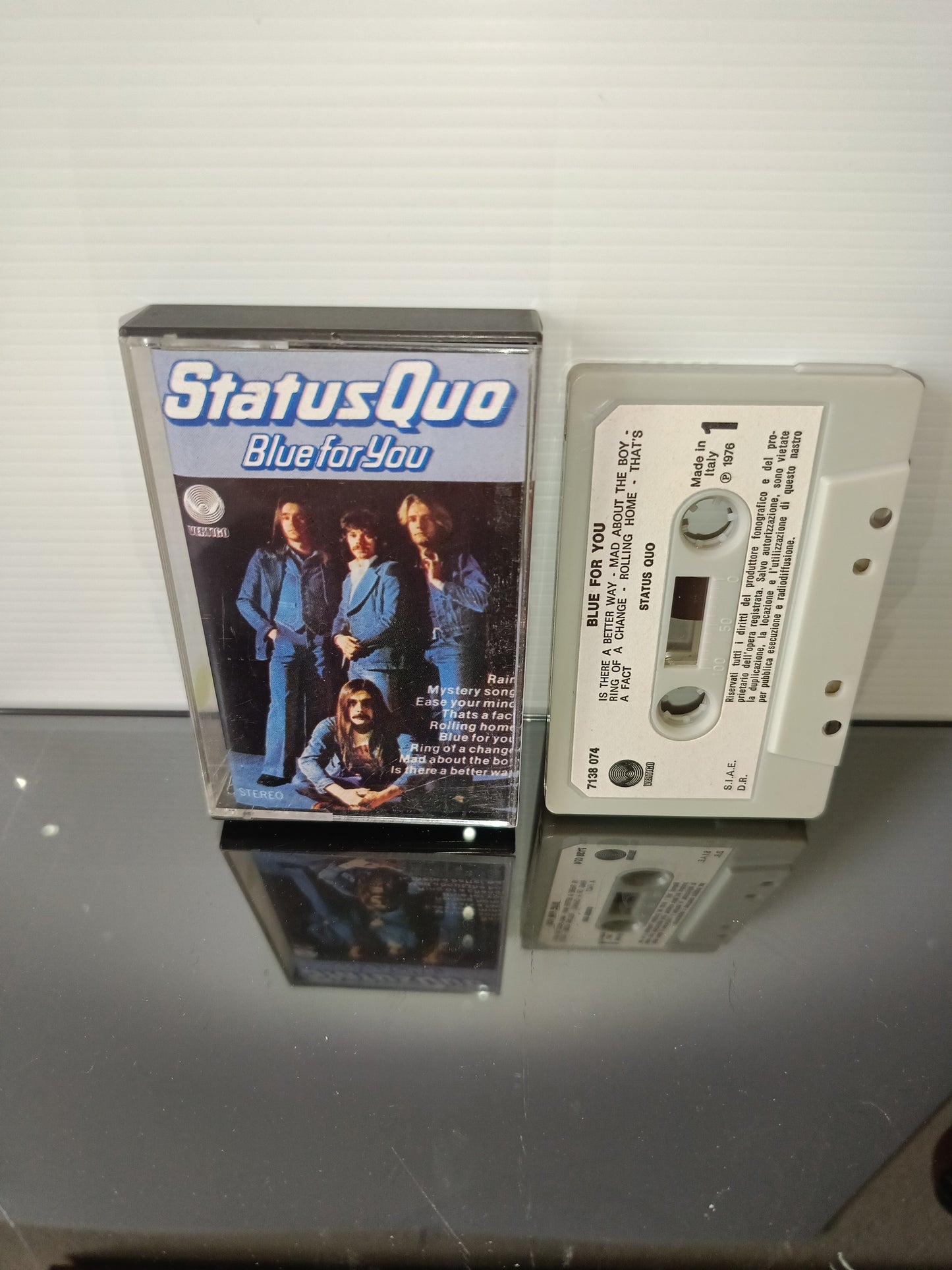 Blue For You Status Quo Musicassetta
Edita nel 1976 da Vertigo cod.7138 074