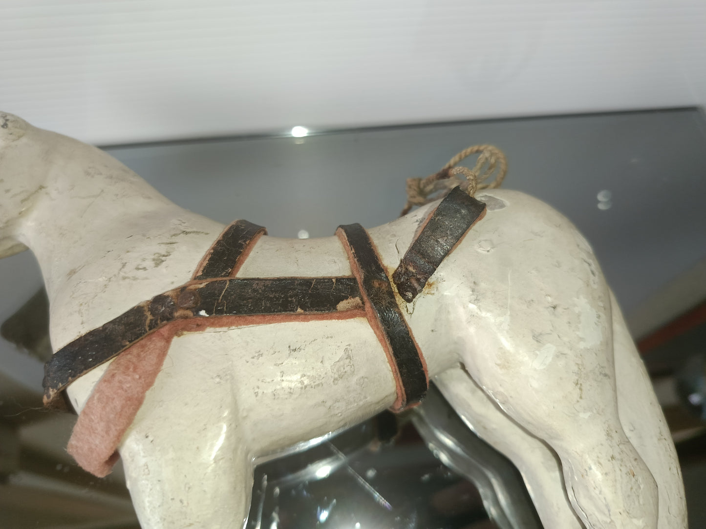 Antico Cavallo In Legno Da Restaurare