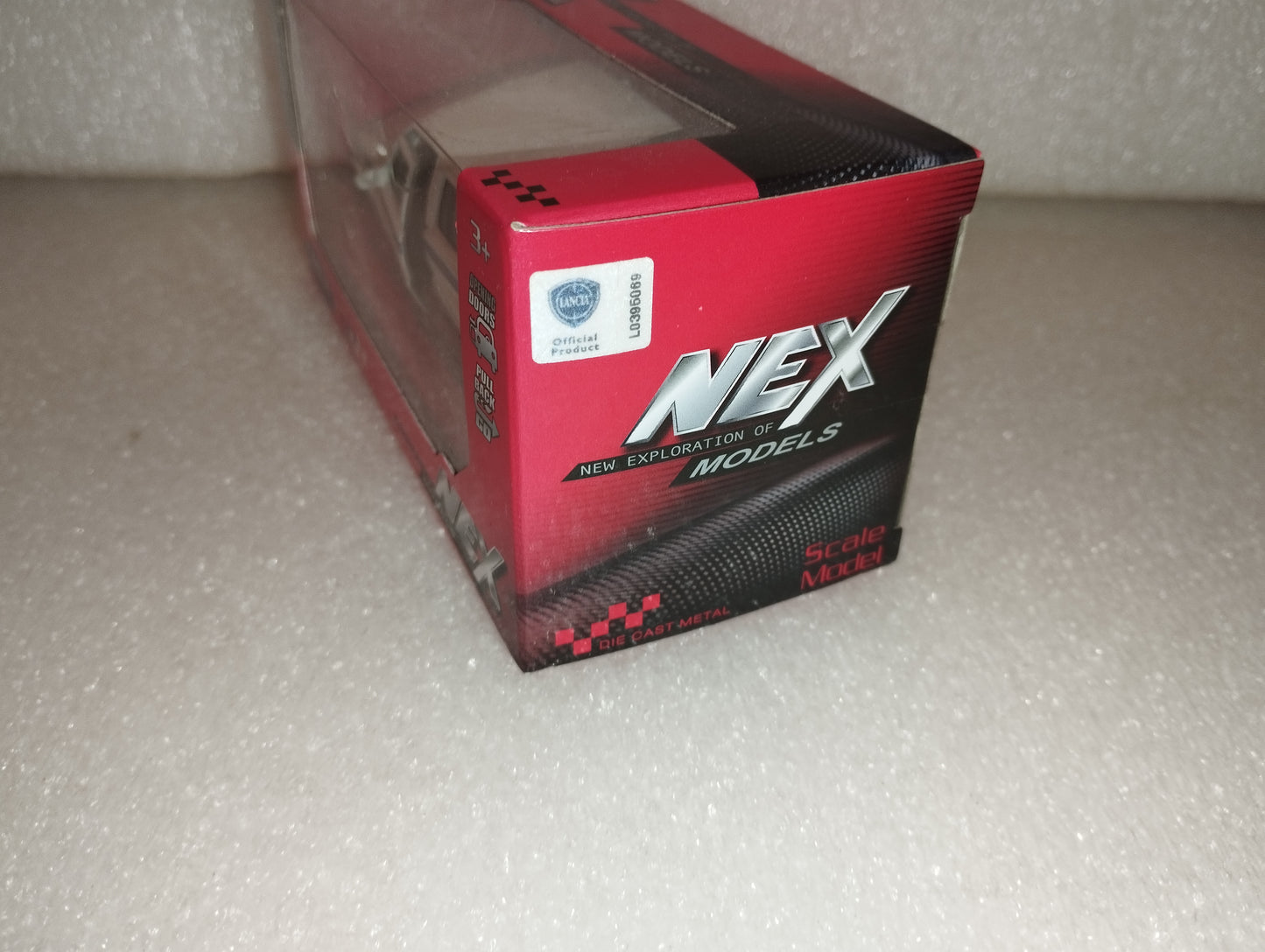 Lancia Delta HF Integrale Evoluzione Martini 5
Prodotta da Welly