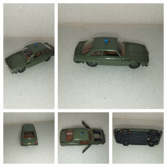 Alfa Romeo 2600 Sprint Bertone Polizia Politoys M
Scala 1:43