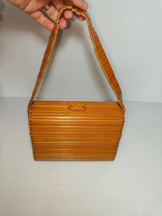 Borsetta bambù anni 40, LEGGI