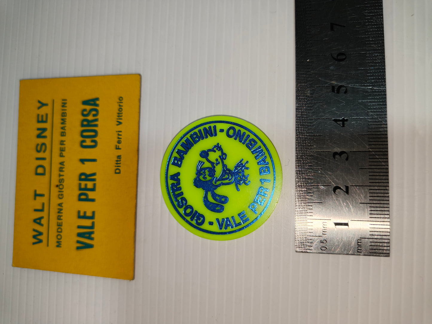 Gettoni giostre bambini vintage, LEGGI