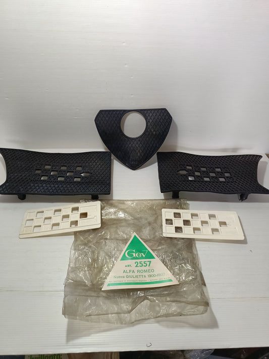 Mascherina Copriradiatore Alfa Romeo Nuova Giulietta 1300/1600 1979