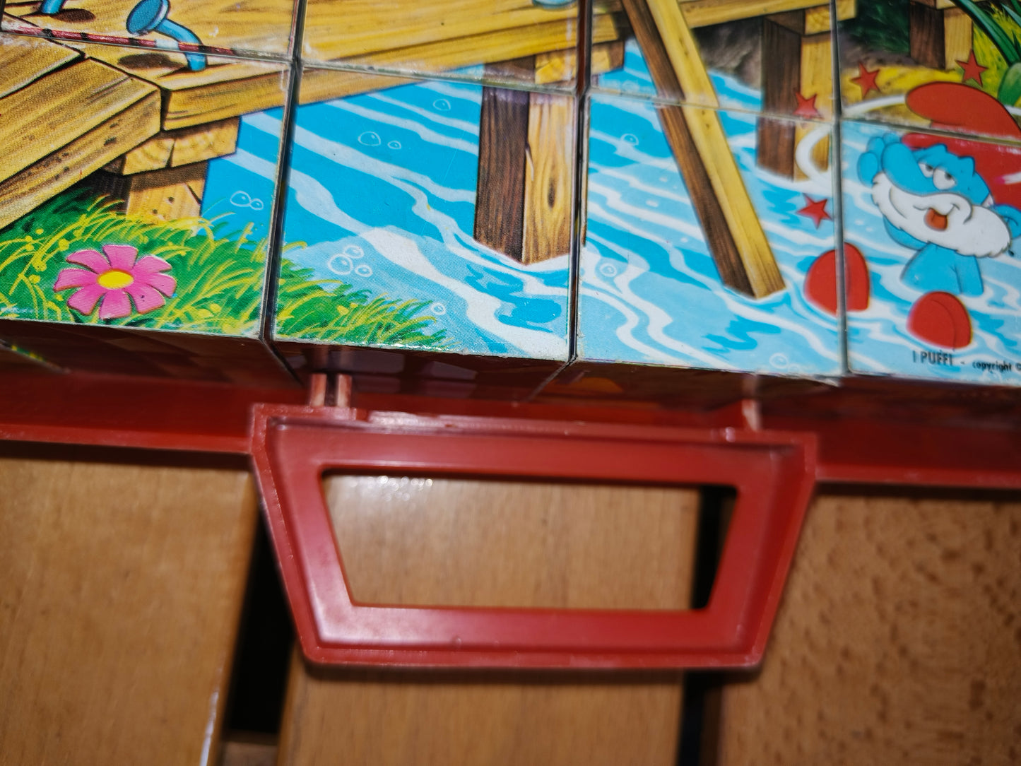 Cubi giocattolo Puffi anni 80, LEGGI