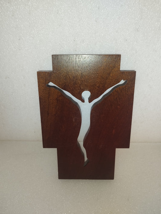 Crocefisso da parete con Cristo stilizzato
In legno
Vintage