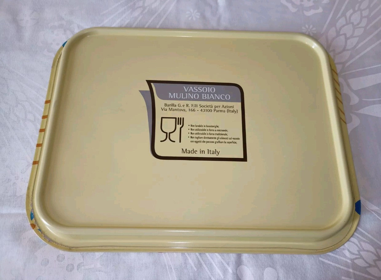 Tovaglia e vassoio Mulino Bianco