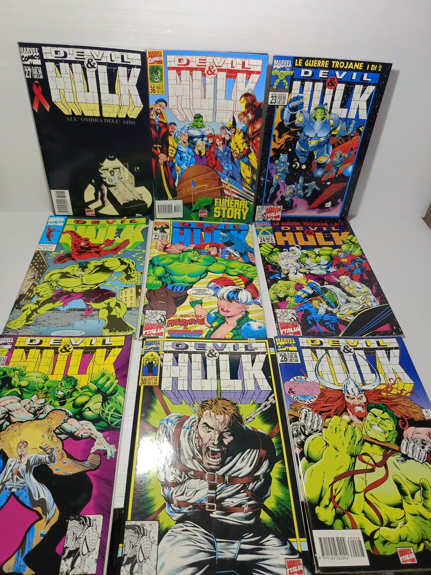 Lotto 9 Fumetti Devil & Hulk
Marvel Comics
Anni 90